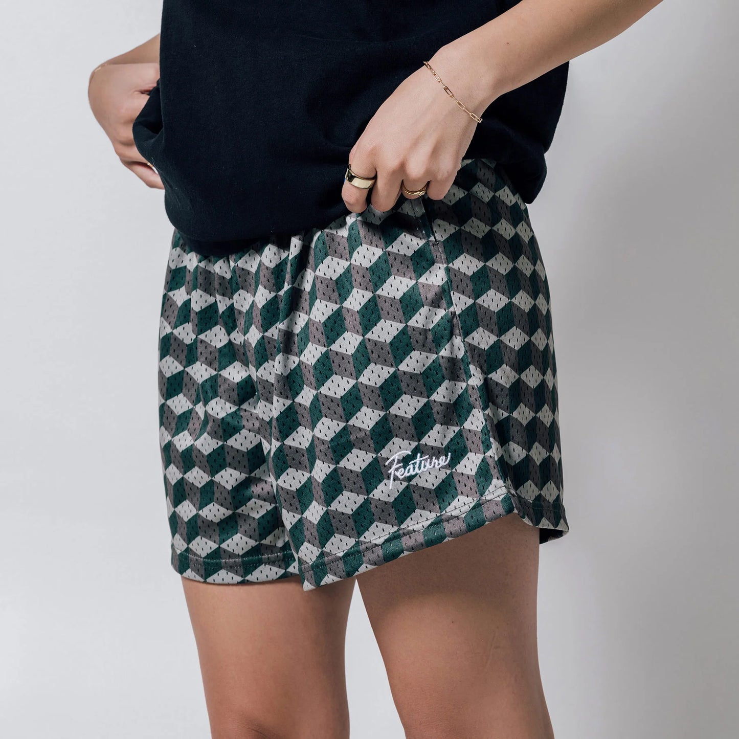 Cubert West Mesh Shorts Mono