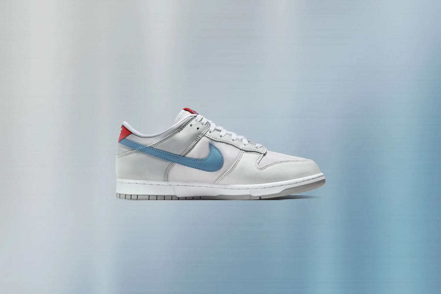Dunk Low Silver Surfer Metallic Silver Aegean Storm