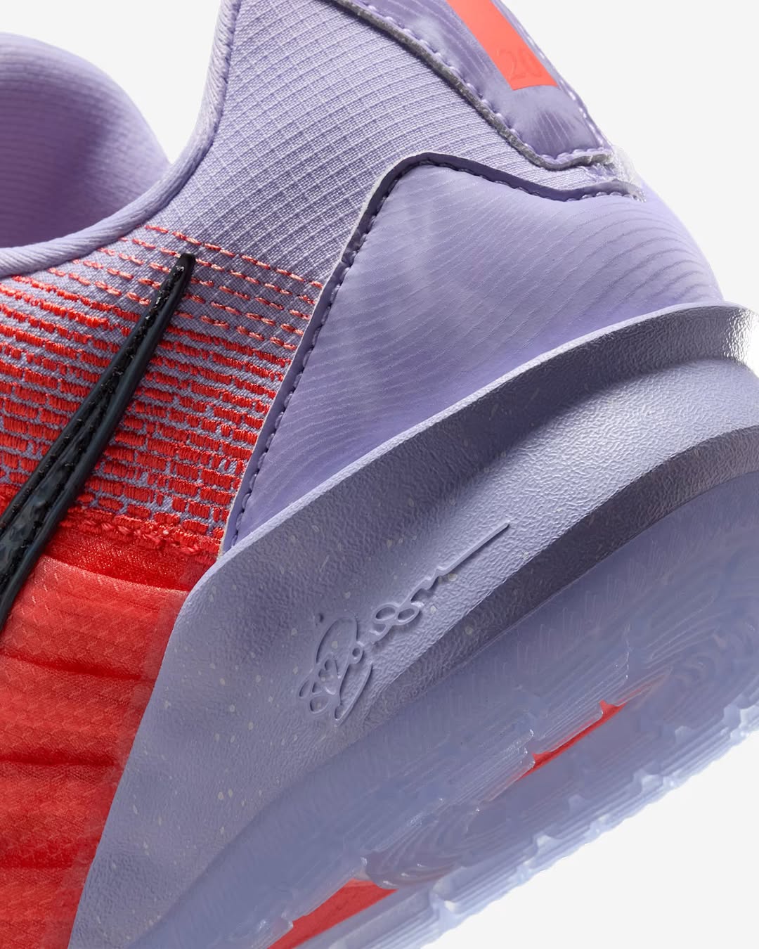 Tênis Nike Sabrina 3 Radiant