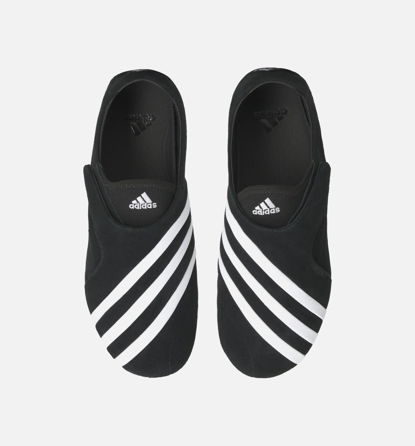 Pharrell Williams Yoga Vario Flat Earther Mens Lifestyle Shoe Core Black Cloud White Core Black