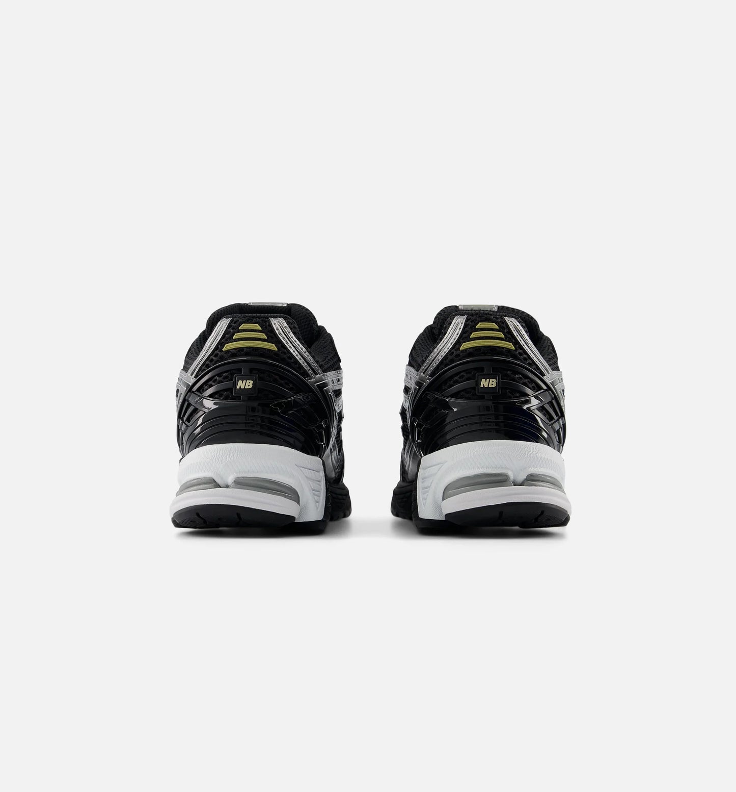 1906R Mens Lifestyle Shoe Black Grey White