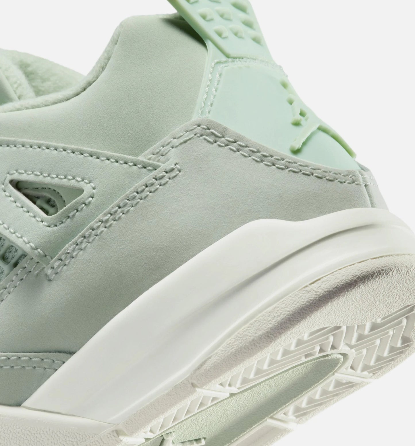 Air Jordan 4 Retro Abundance Preschool Lifestyle Shoe Seafoam Sail Metallic Silver