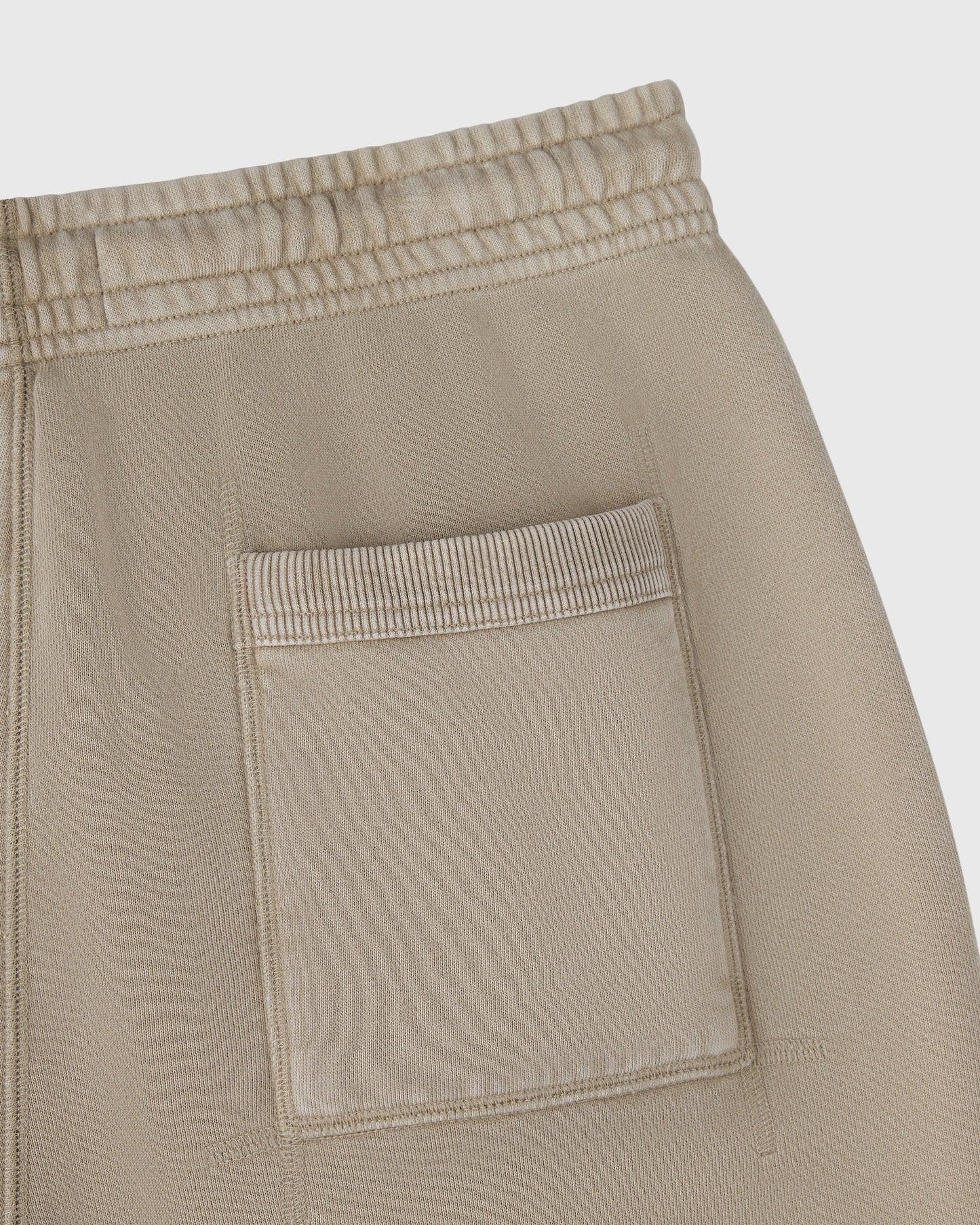 Muskoka Sweatshorts Sandstone