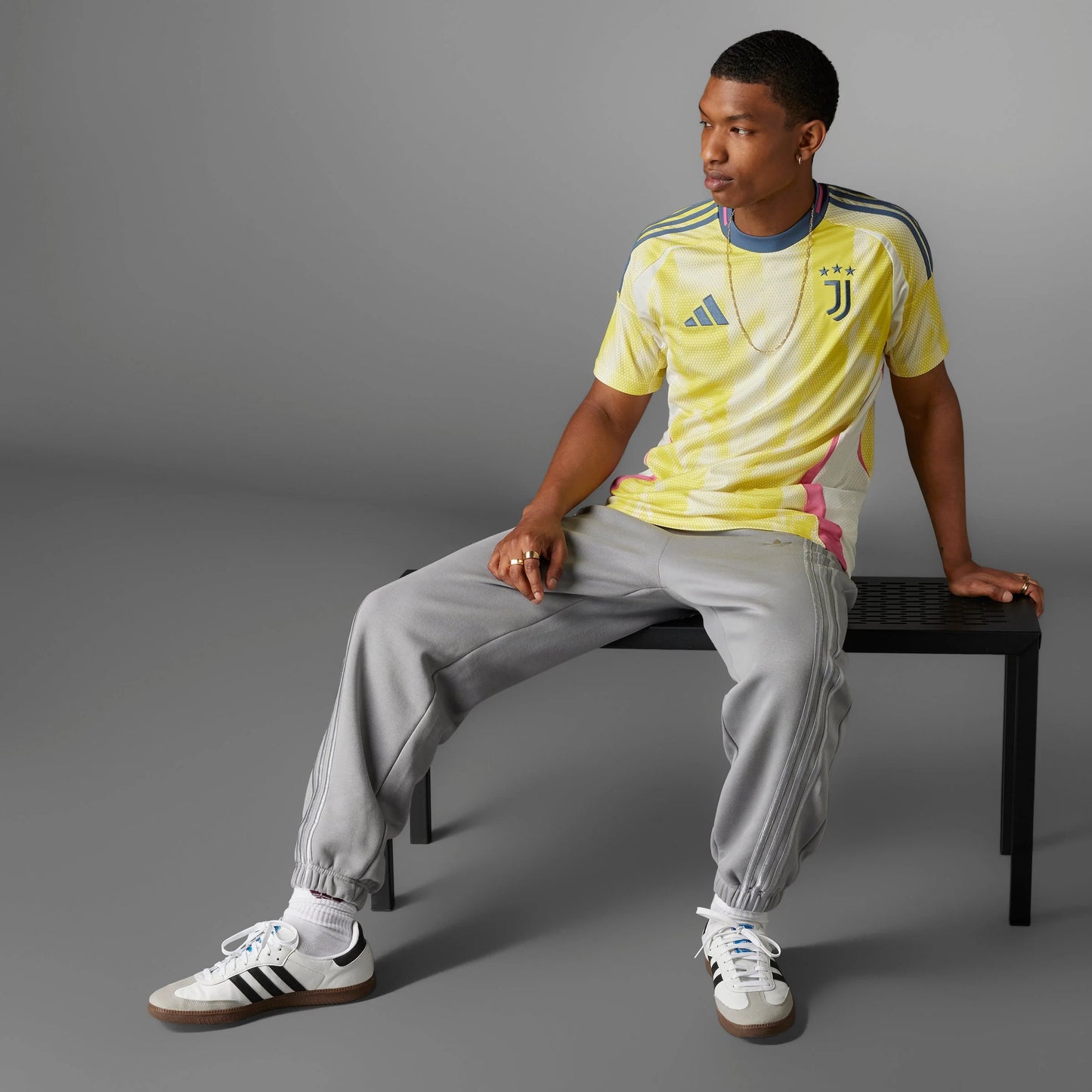 adidas Mens Juventus Away Jersey 24 25
