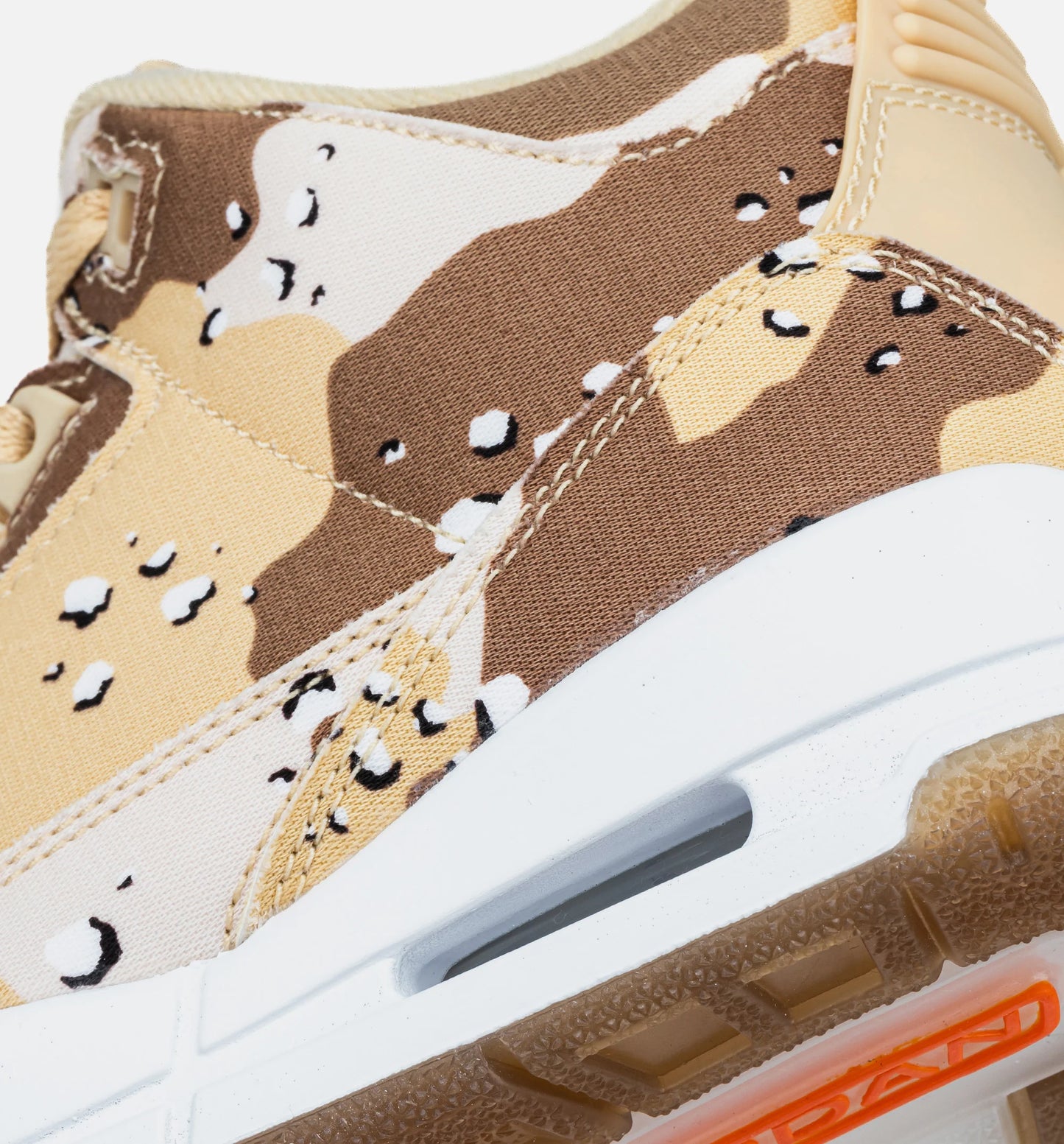 Air Jordan 3 Retro Tex Desert Camo Womens Lifestyle Shoe Driftwood Sail Hemp Velvet Brown
