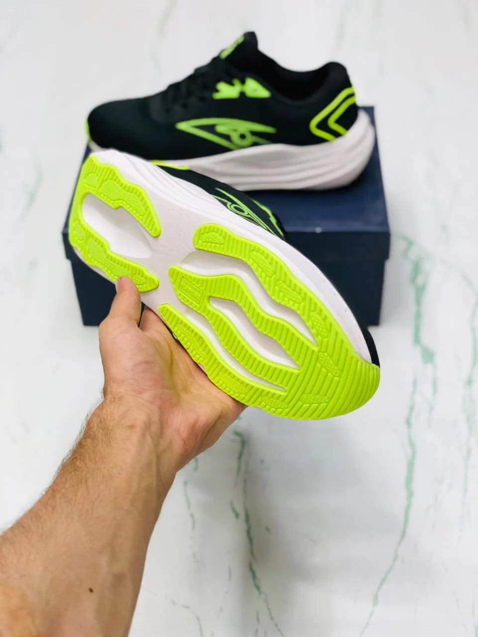 ANTA PG7 BLACK AND GREEN