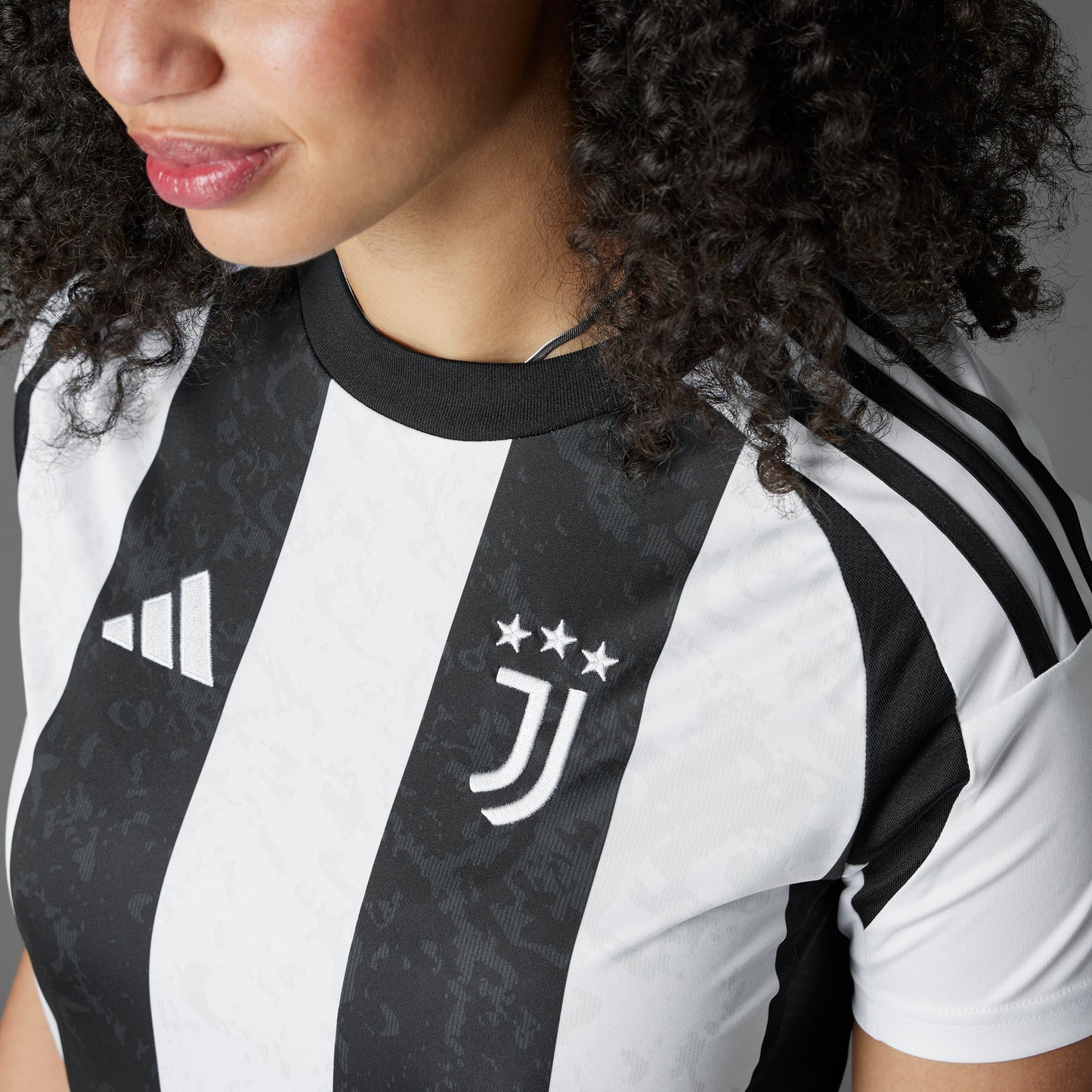 adidas Womens Juventus Home Jersey 24 25