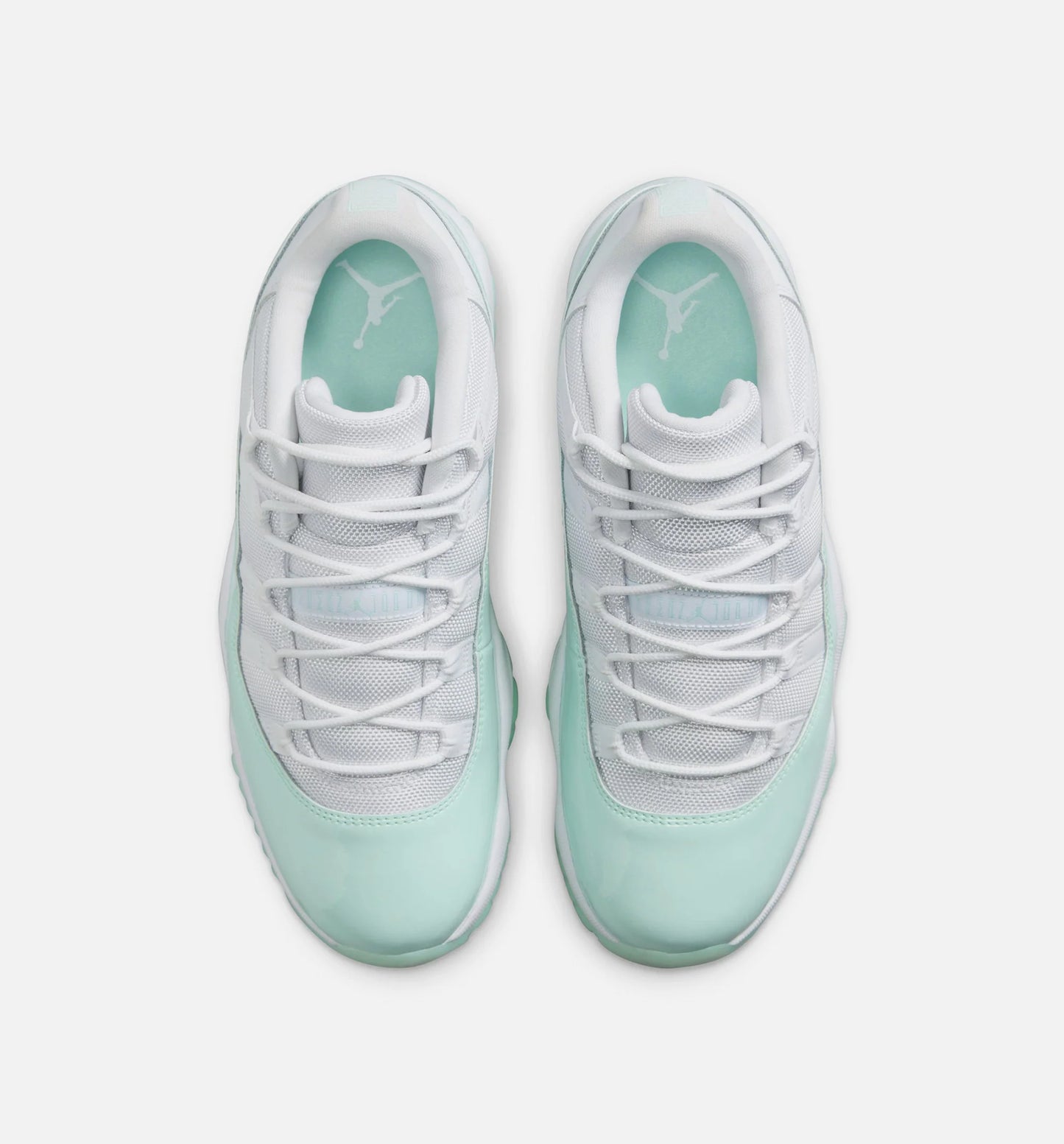 Air Jordan 11 Retro Low Igloo Womens Lifestyle Shoe White Igloo
