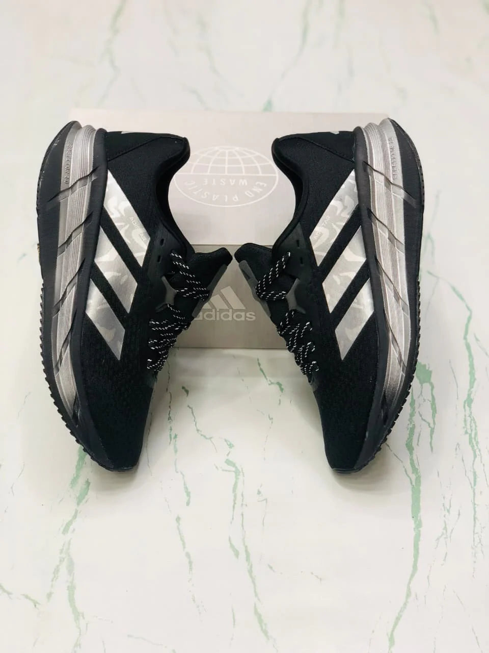 ADISTAR 3 BLACK AND SILVER