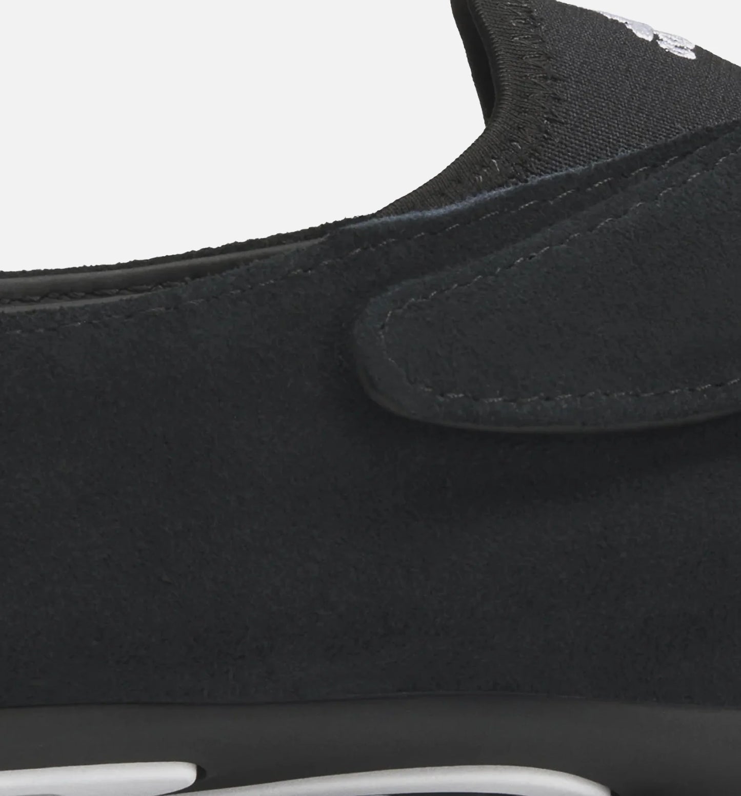 Pharrell Williams Yoga Vario Flat Earther Mens Lifestyle Shoe Core Black Cloud White Core Black