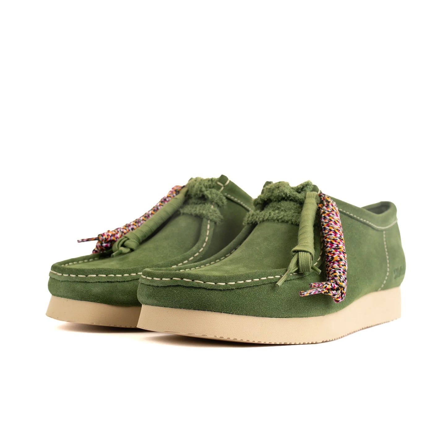 CLARKS WALLABEE GREEN SUEDE