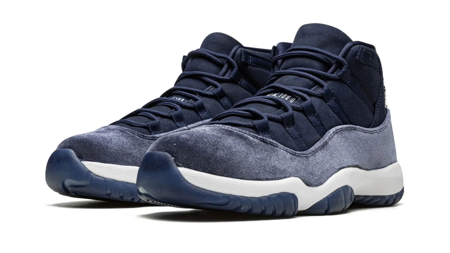 AIR JORDAN 11 VELVET WMNS Midnight Navy
