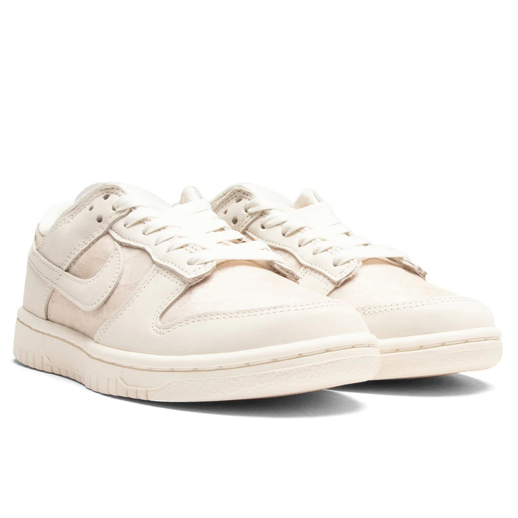 Womens Dunk Low Light Orewood Brown Soft Pearl Coconut Milk