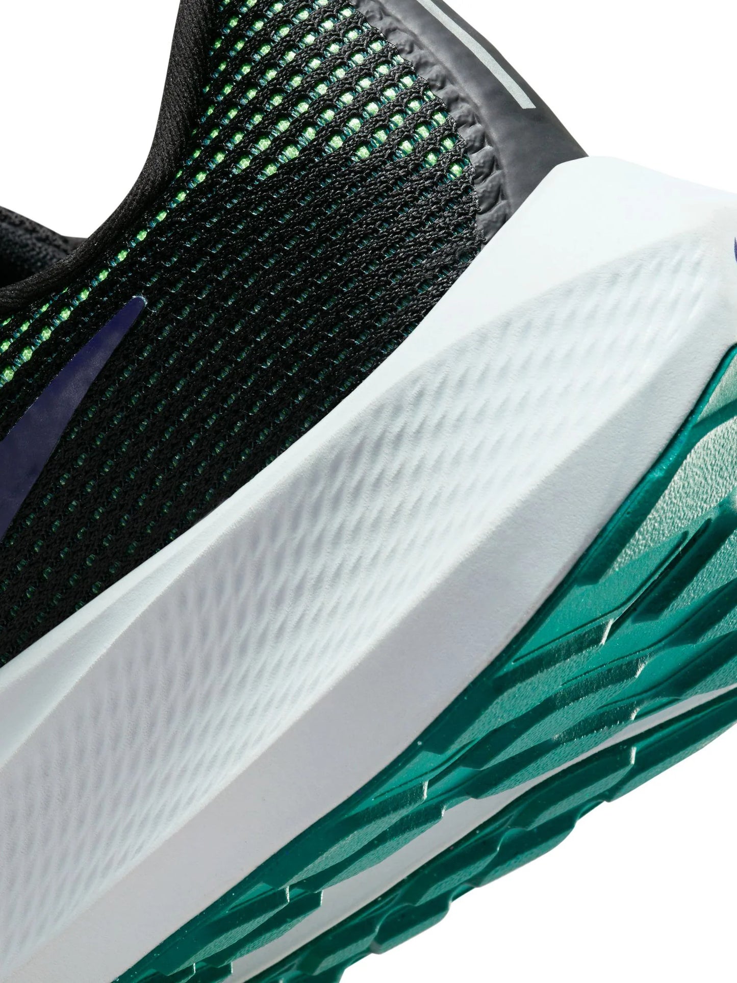 Nike Air Zoom Pegasus 40 Mens Shoes