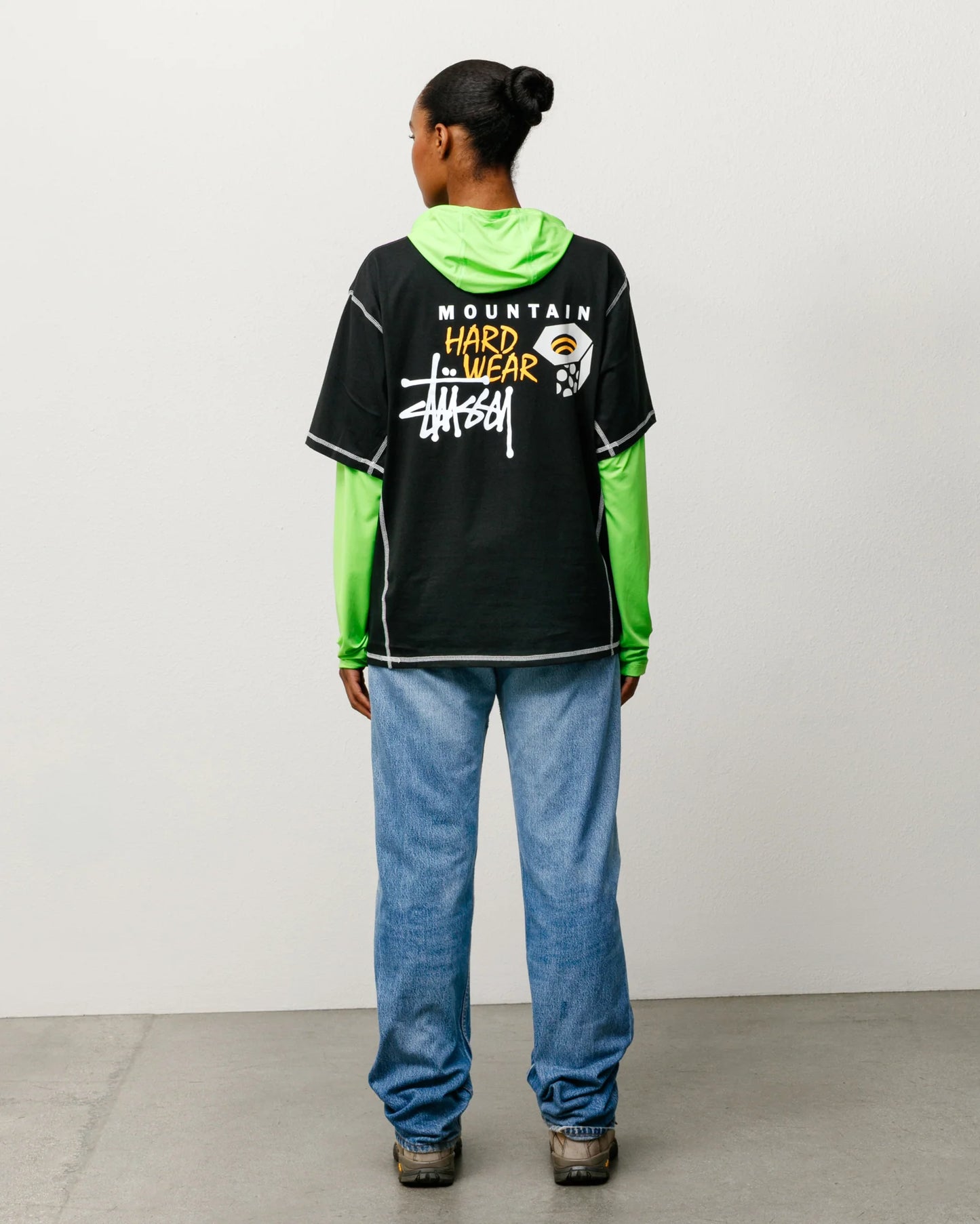 STÜSSY MOUNTAIN HARDWEAR TEE
