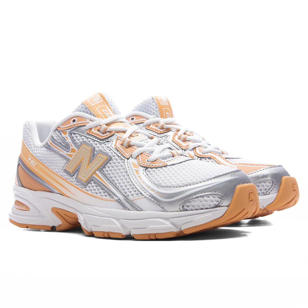 740 White Indoor Court Ash Wood