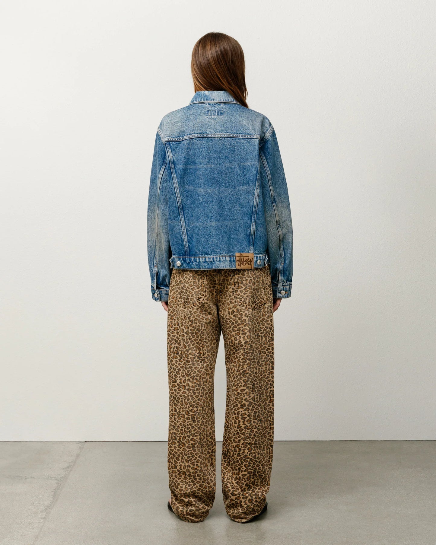 DENIM TRUCKER JACKET