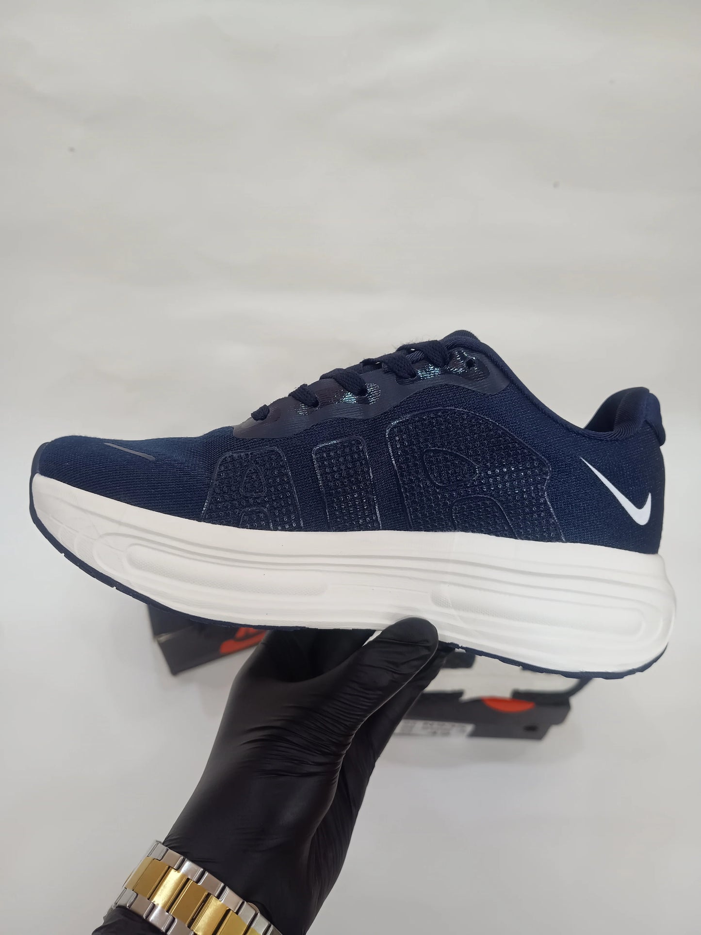 NIKE AIR ZOOM BLUE AND WHITE