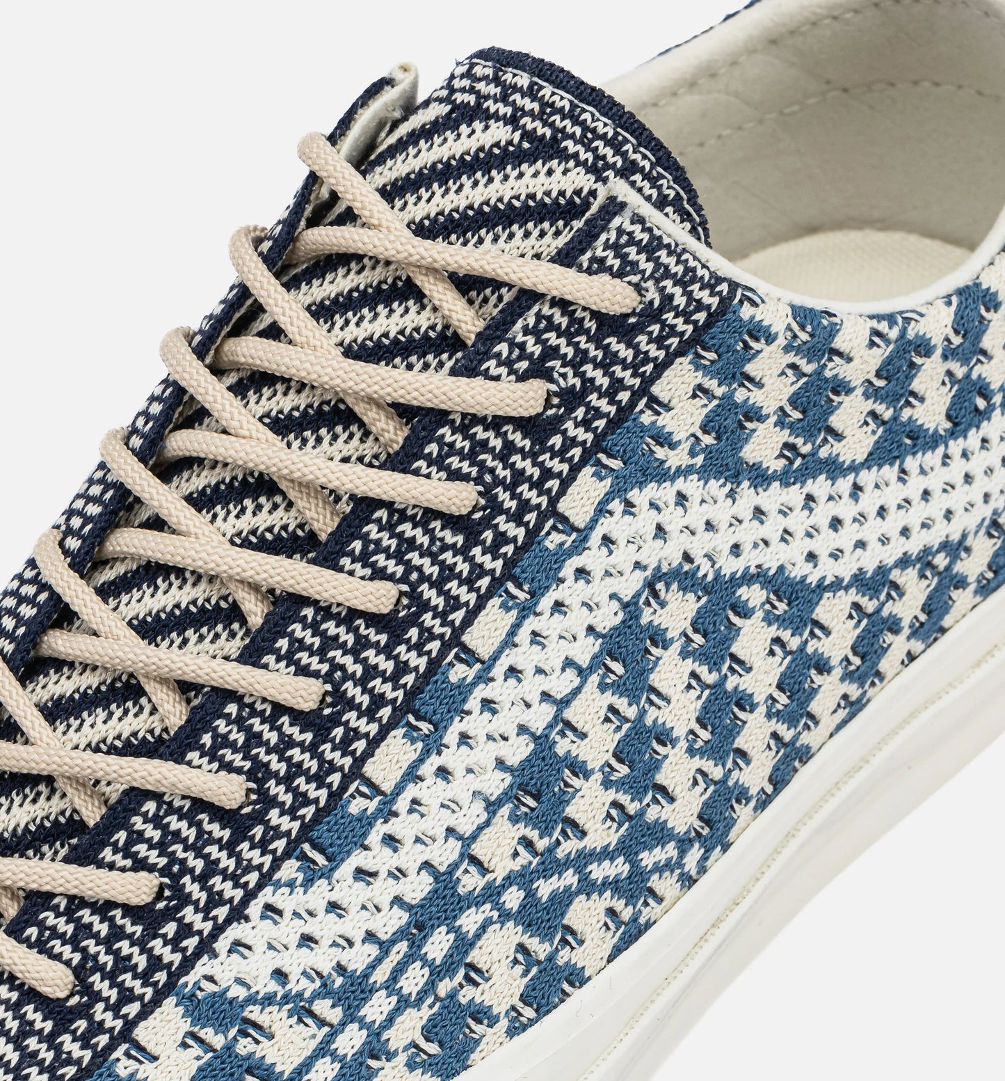 Old Skool 36 Mens Lifestyle Shoe Navy Turtle Dove