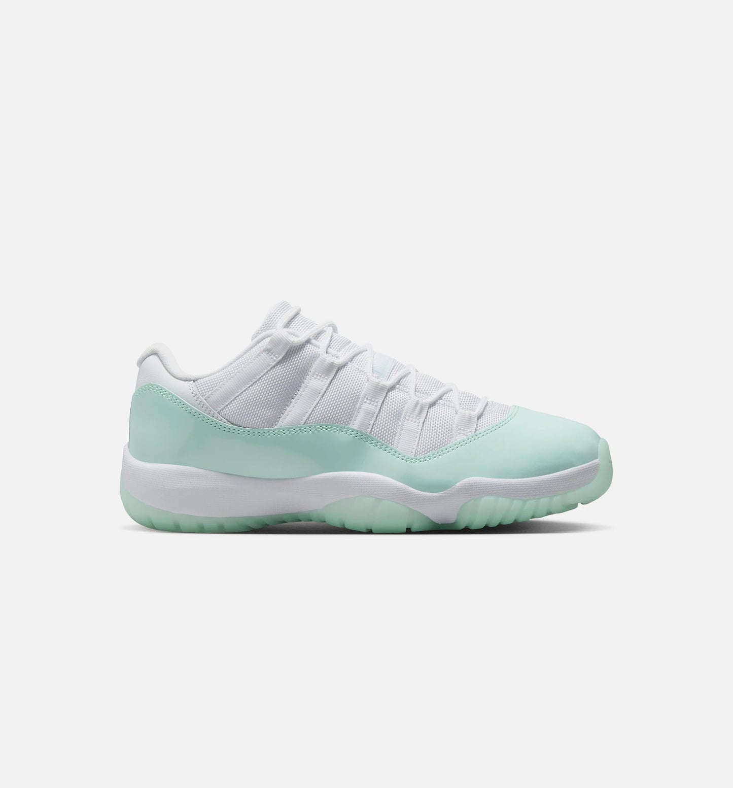 Air Jordan 11 Retro Low Igloo Womens Lifestyle Shoe White Igloo