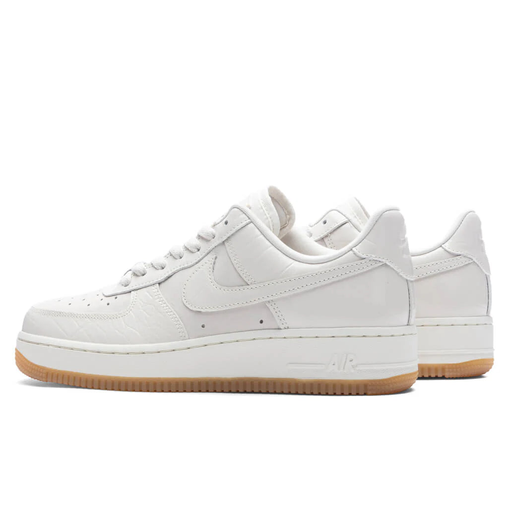 Womens Air Force 1 07 LX Phantom Sail Gum Light Brown