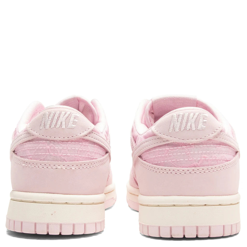 Womens Dunk Low Regal Pink Pink Foam Soft Pearl