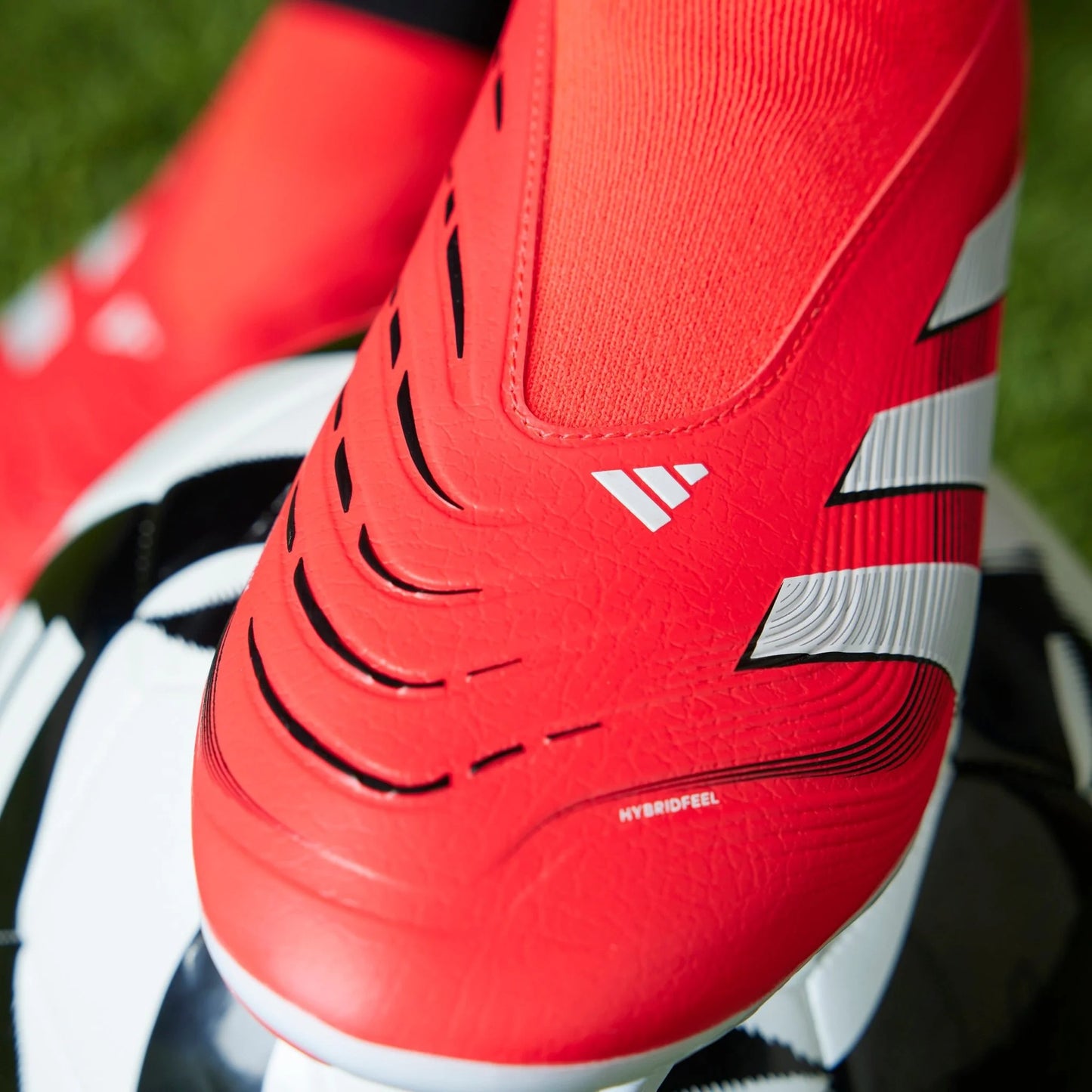 adidas Predator League Laceless FG MG Firm Multi Ground Boots Red