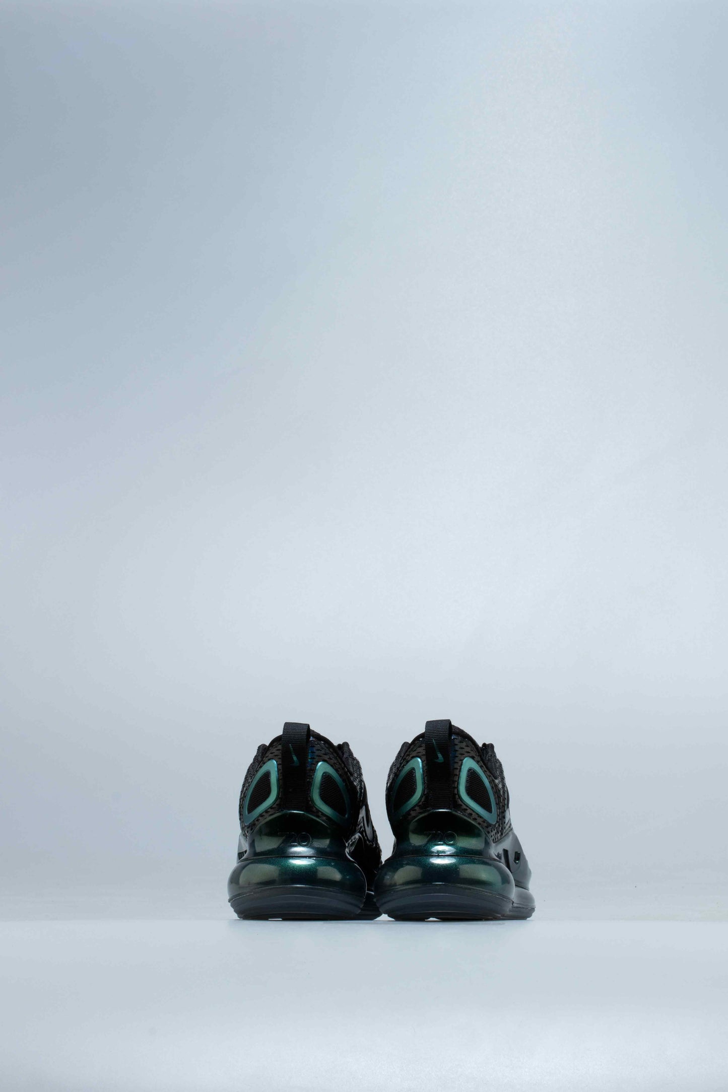 Air Max 720 Retro Womens Shoes Black Metallic Silver