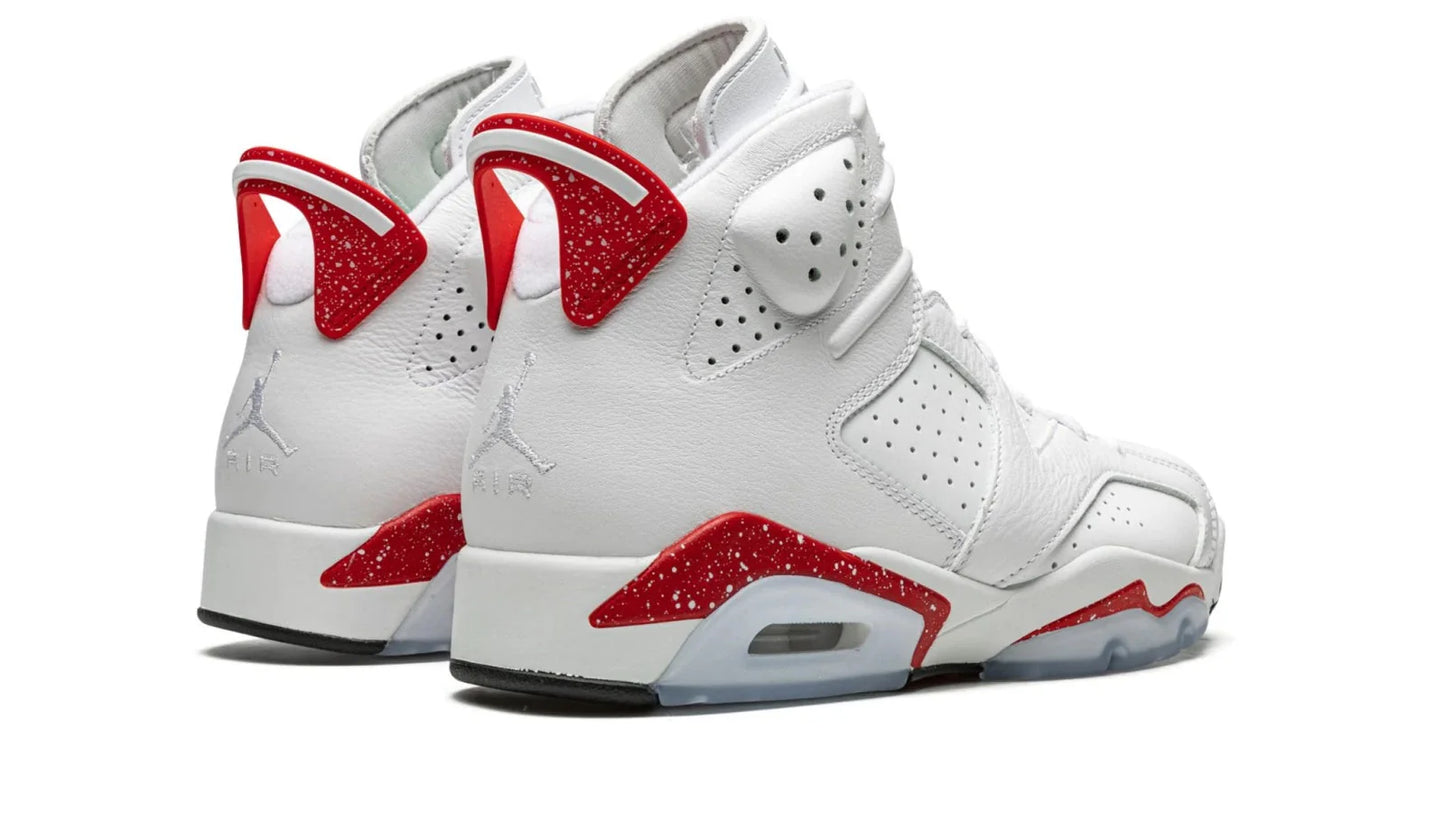 Air Jordan 6 Retro Red Oreo