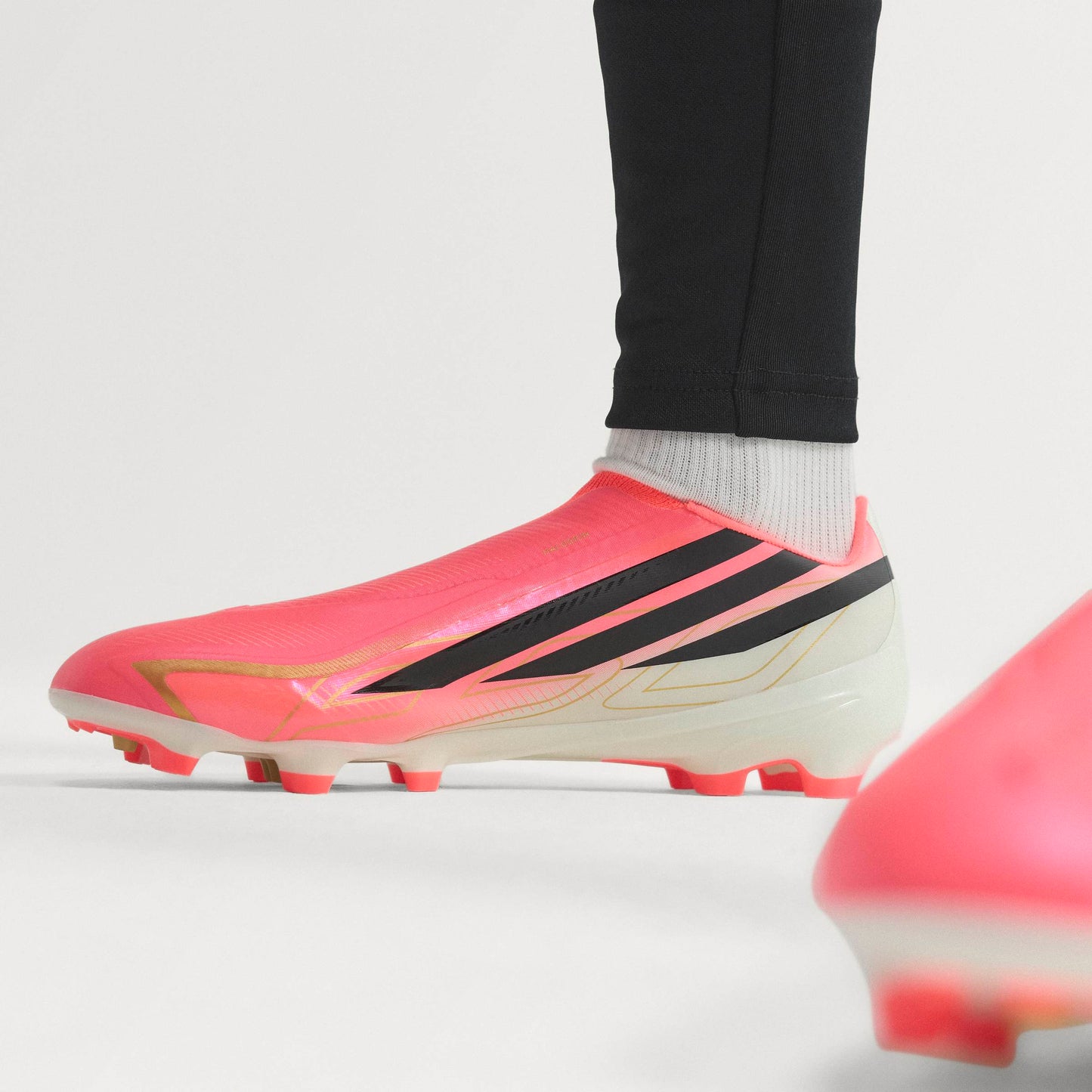 adidas F50 Hyperfast League Laceless Firm Ground Mens Soccer Cleats Turquesa Black Gold