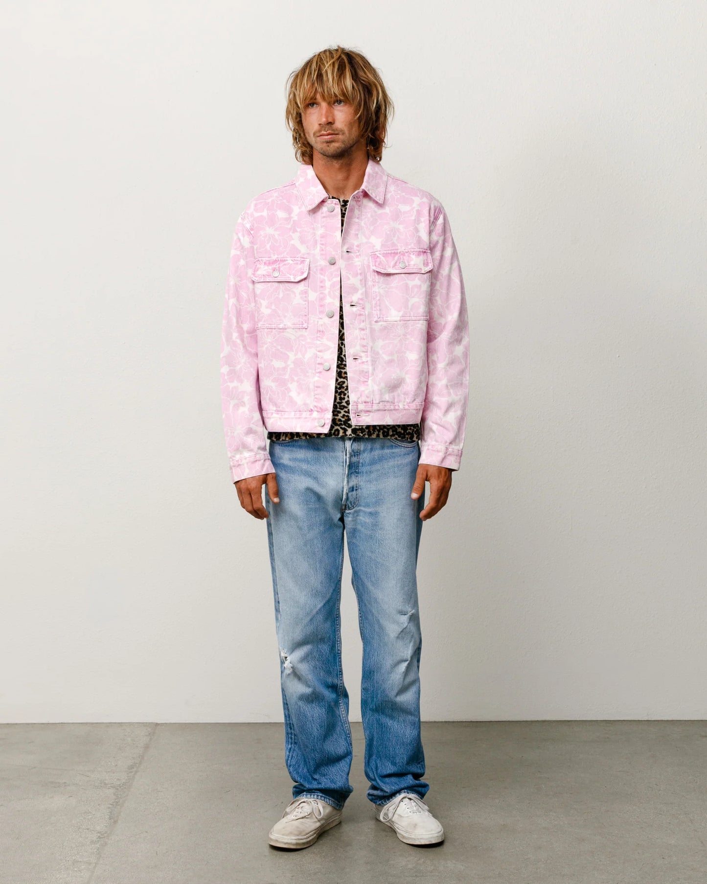 DENIM TRUCKER JACKET