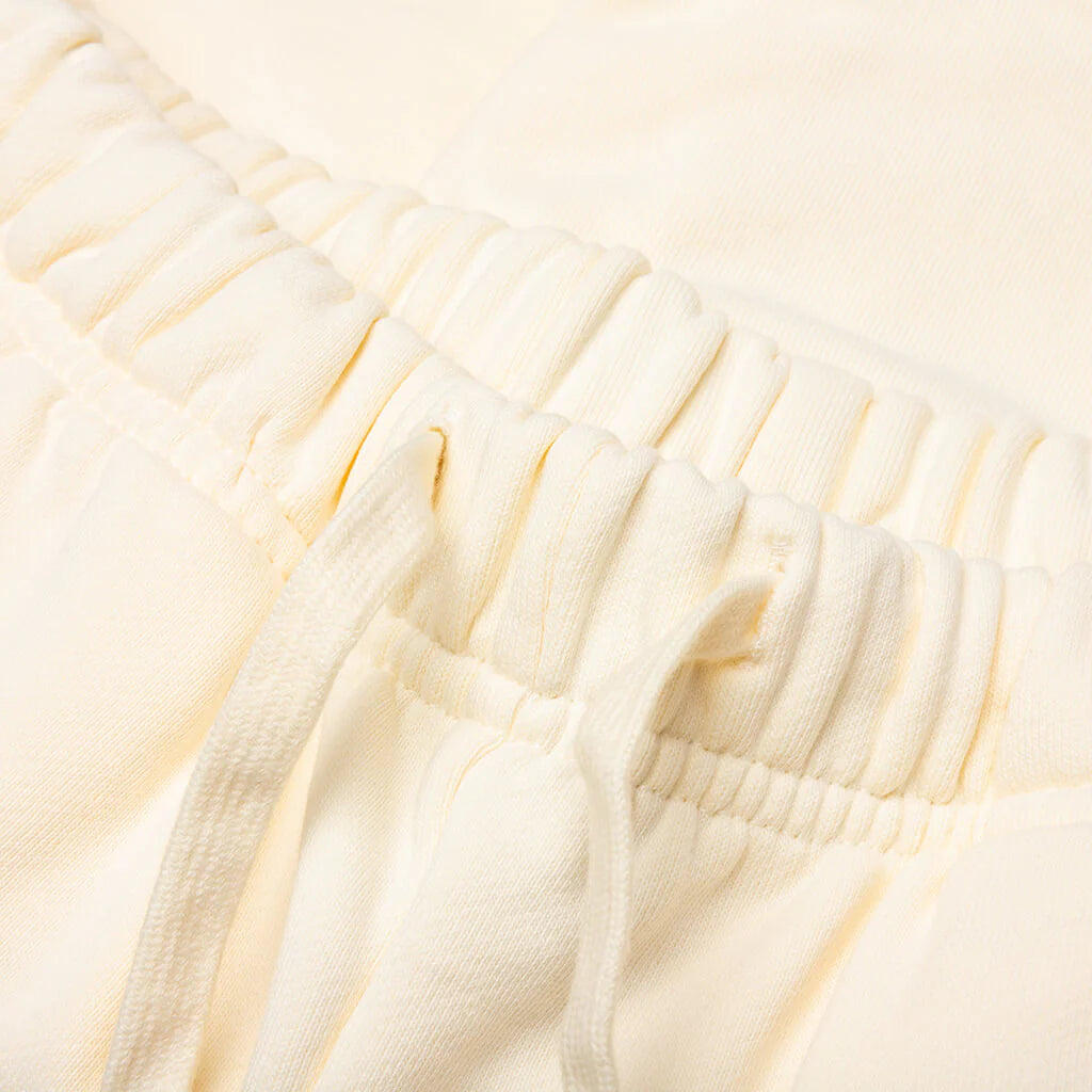 Academy Short Cannoli Cream Gold Flame
